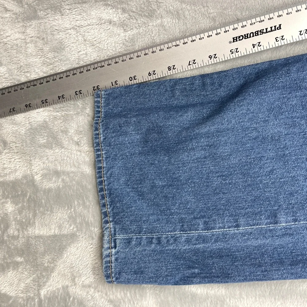True Religion Straight Leg Jeans Mens 40x32 Blue Medium Wash Distressed Y2K